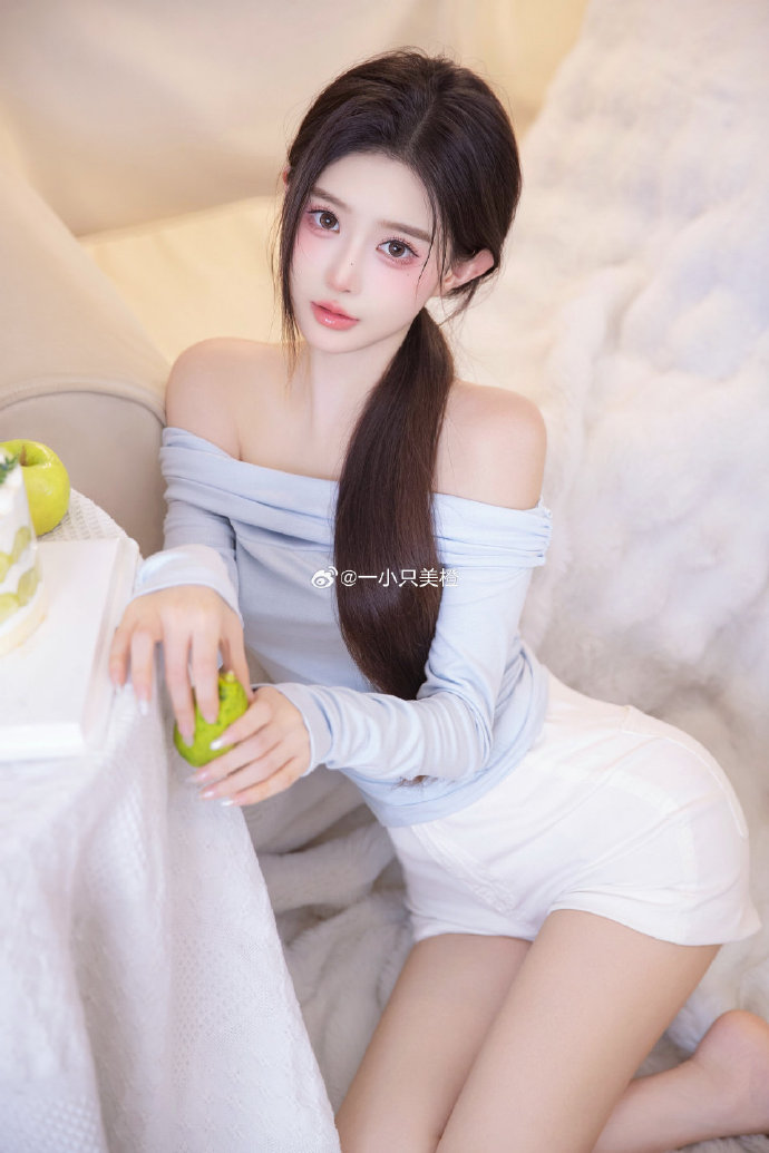 霓虹·写真向条漫 第11页